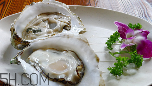 生蠔生吃好嗎？生蠔怎么吃最有營(yíng)養(yǎng)？