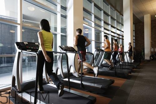 跑步機(jī)應(yīng)該設(shè)置多少速度？跑步機(jī)減肥的正確方法有哪些？