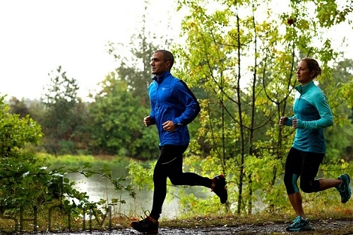 慢跑運(yùn)動(dòng)有什么注意事項(xiàng)？慢跑運(yùn)動(dòng)對(duì)身體有什么好處？