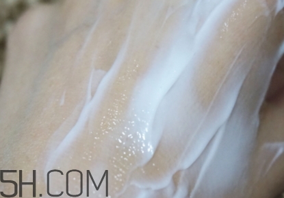 724高保濕面霜是什么？724高保濕面霜好用嗎？