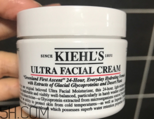 科顏氏高保濕面霜刺痛正常嗎？科顏氏高保濕面霜長(zhǎng)脂肪粒