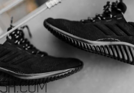 adidas alphabounce阿爾法小椰子皮質(zhì)版本什么時候發(fā)售？