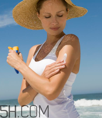 婦炎潔要用清水沖洗嗎？婦炎潔要兌多少水？