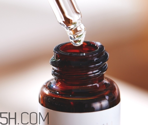 刷酸后皮膚要怎么修復(fù)？臉?biāo)⑺徇^度怎么修復(fù)