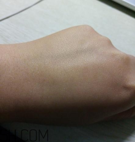 春紀(jì)眼霜多少錢？春紀(jì)眼霜專柜價格