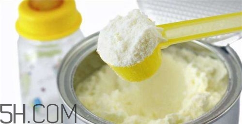 成人喝哪些奶粉好？適合成人喝的奶粉有哪些？