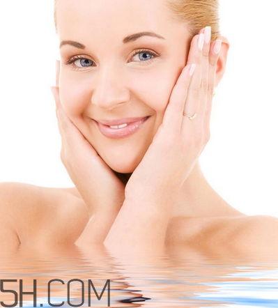 潔爾陰一次用多少毫升？潔爾陰一次洗多久？