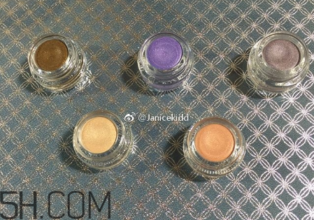 suqqu2018春季彩妝多少錢？suqqu化妝品產(chǎn)品介紹