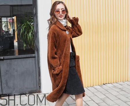 貂絨大衣可以機洗嗎？貂絨大衣可以熨燙嗎？