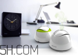 加濕器可以一直開著嗎？冬天開空調(diào)可以開加濕器嗎？