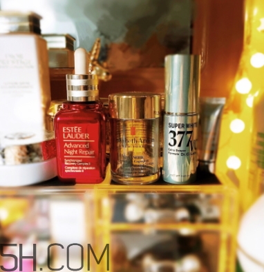 雅頓金膠和小棕瓶哪個(gè)好？雅頓金膠和小棕瓶對(duì)比