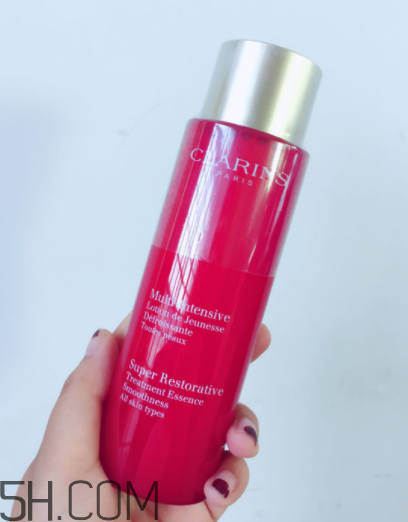 嬌韻詩分齡精華水有幾款？嬌韻詩分齡精華水怎么用？