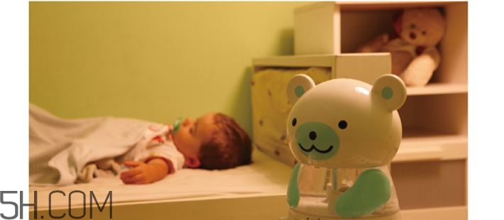 嬰兒房可以用加濕器嗎？加濕器可以放在嬰兒房嗎？