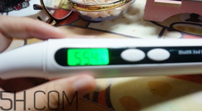 雅頓粉膠白天可以用嗎？雅頓粉膠可以天天用嗎？