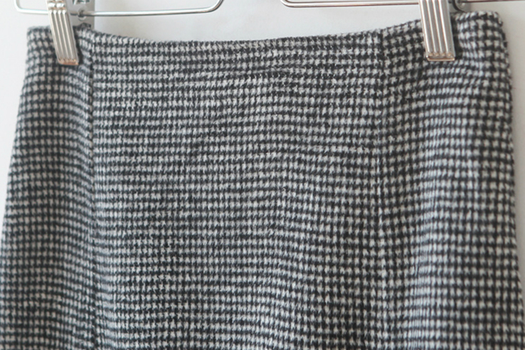 格子裙搭配毛衣好看吧 就算冬也不要放棄裙子 格子裙搭配毛衣好看吧 就算冬也不要放棄裙子