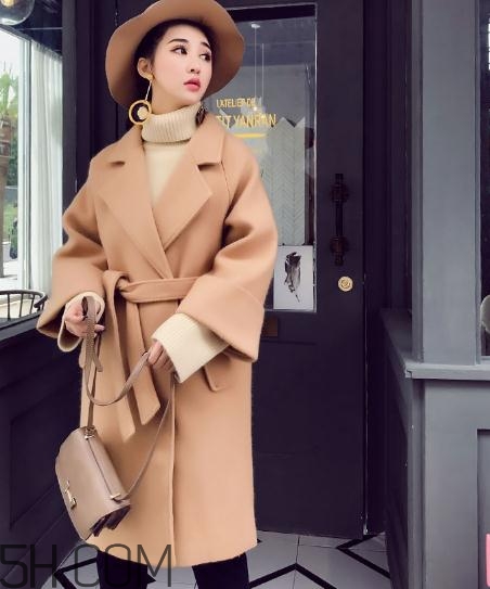 馬海毛大衣掉毛嗎？馬海毛大衣掉毛怎么辦？