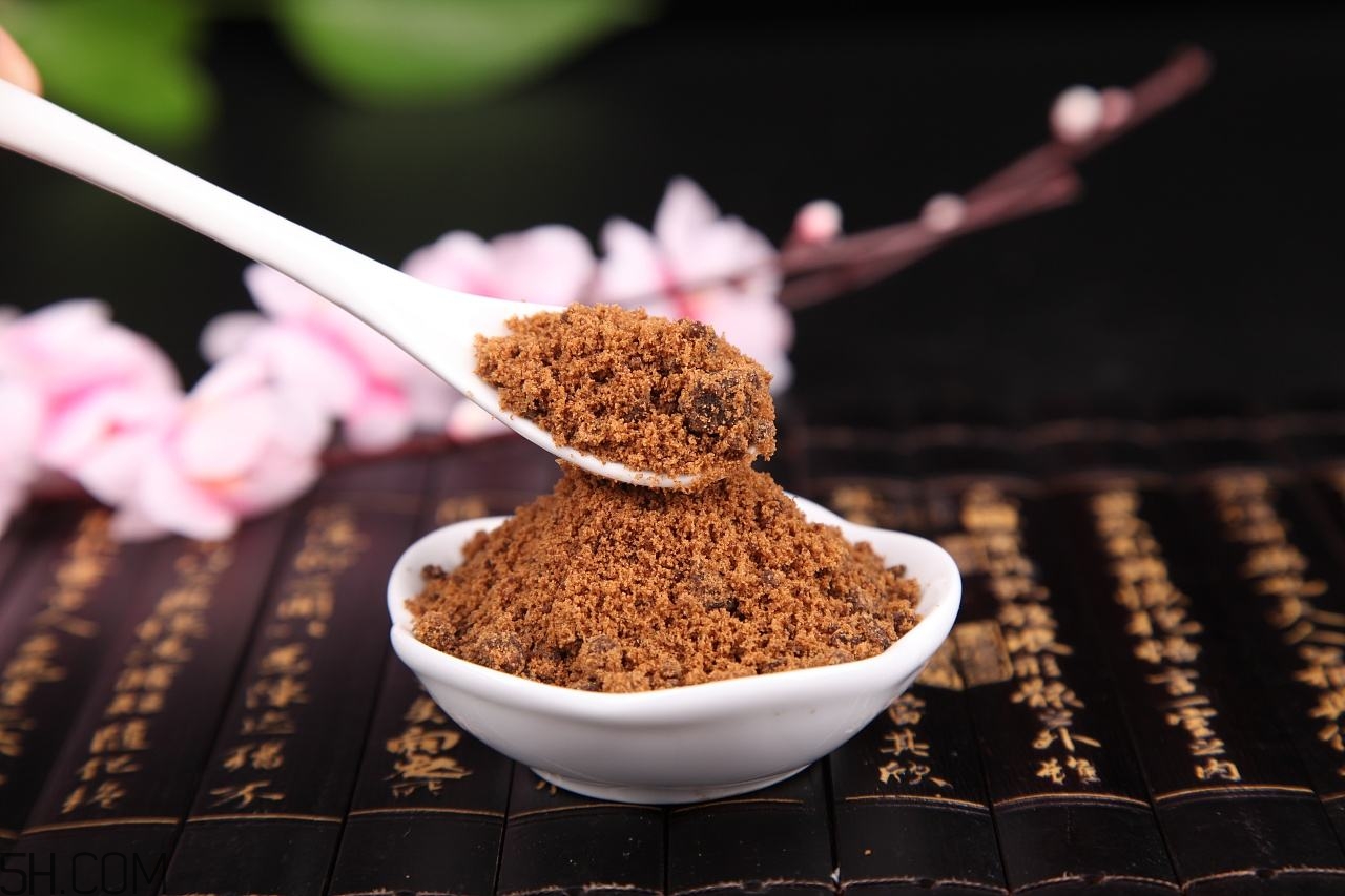 紅豆薏米加紅糖好嗎？紅豆薏米加紅糖的功效有哪些？