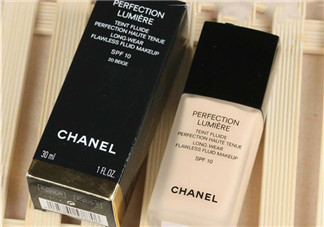 香奈兒臻美光感粉底液好用嗎？香奈兒臻美光感粉底液多少錢？