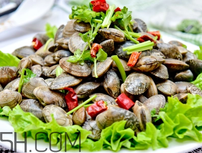 花甲用什么水泡比較好？死了的花甲能吃嗎？