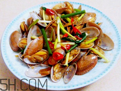 花甲的熱量是多少？花甲里面的黑色東西是屎嗎？