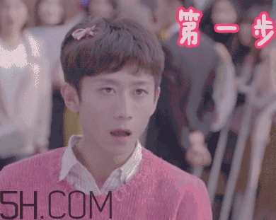 張一山式比心怎么做？張一山比心動(dòng)圖