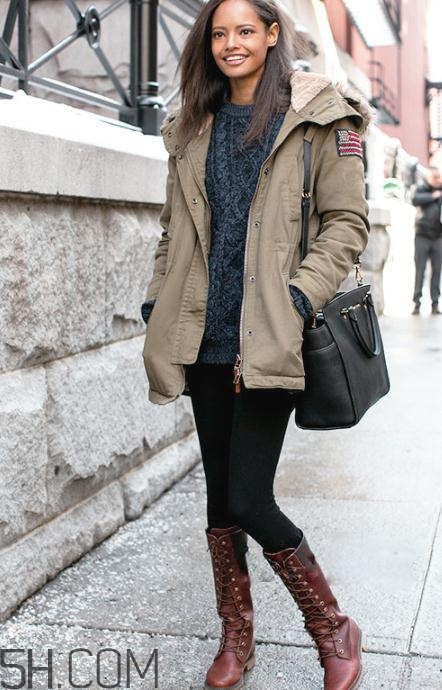 派克大衣搭配什么鞋子？派克大衣搭配鞋子圖片