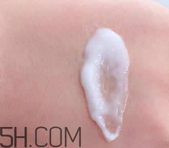 c乳是什么護(hù)膚品？c乳蓋子怎么打開(kāi)？