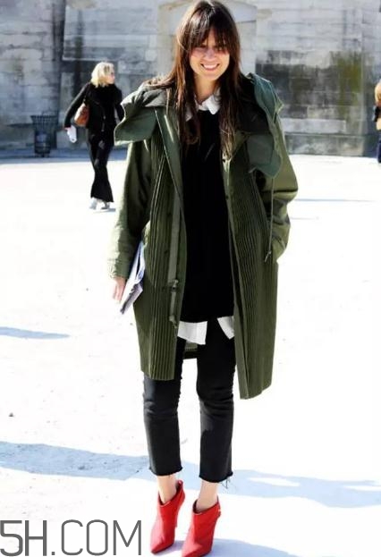 派克大衣和羽絨服哪個暖和？派克大衣顯胖嗎？