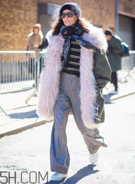 派克大衣搭配什么褲子？派克大衣搭配褲子圖片