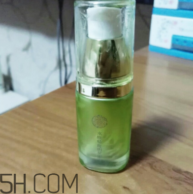 百雀羚眼霜孕婦能用嗎？百雀羚眼霜好用嗎？