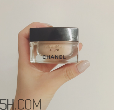 香奈兒粉底液怎么樣？八款香奈兒粉底液使用心得