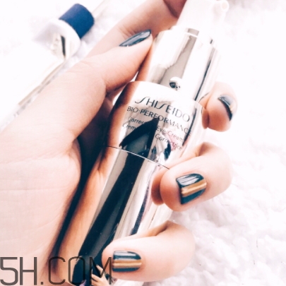 百優(yōu)眼霜和sk2眼霜哪個好？百優(yōu)眼霜和sk2眼霜對比