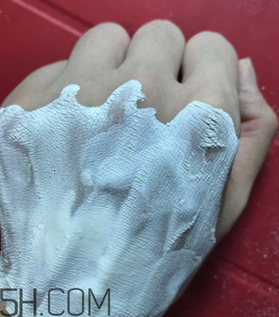 歐詩(shī)漫珍珠粉有哪些功效？歐詩(shī)漫珍珠粉成分