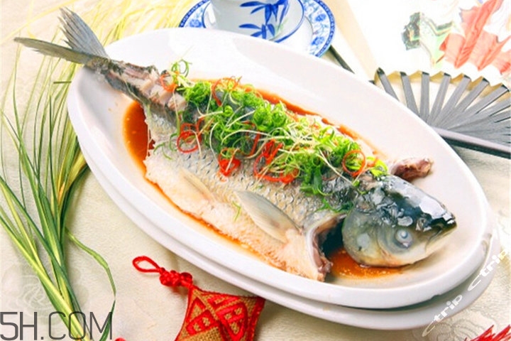 寶寶咳嗽有痰可以吃魚嗎？吃魚可以止咳化痰嗎？