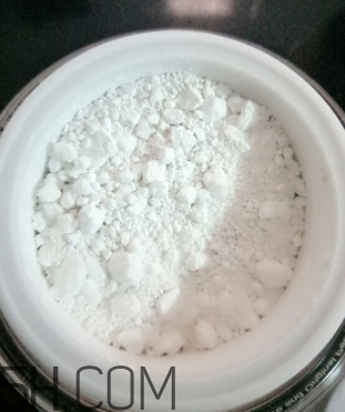 歐詩漫珍珠粉如何判真假？歐詩漫珍珠粉為什么有結(jié)塊？