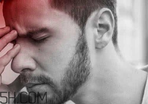 焦慮癥患者為什么一到晚上就焦慮得厲害？焦慮癥嚴重了會怎么樣？