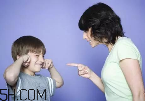 青春期焦慮癥的病因有哪些？患上青春期焦慮癥該怎么辦？