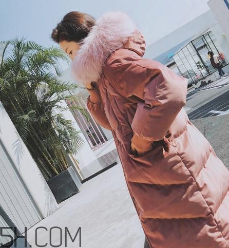 白鴨絨羽絨服多少錢？白鴨絨羽絨服600多貴嗎？