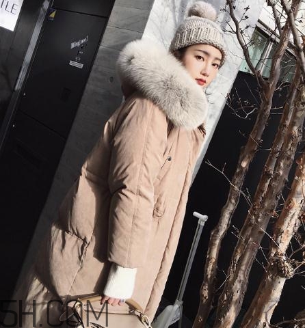 白鴨絨羽絨服保暖嗎？白鴨絨有味道怎么去味？