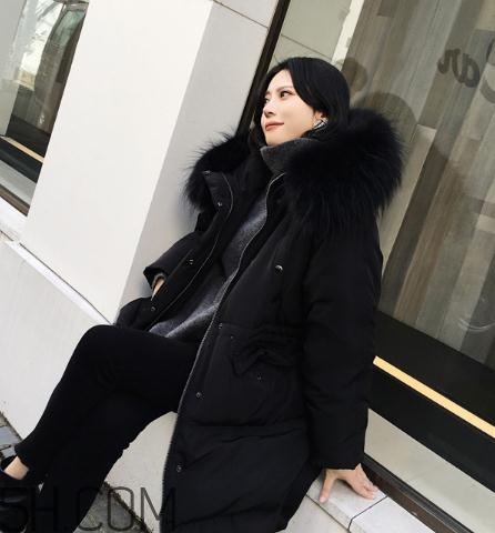 白鴨絨羽絨服保暖嗎？白鴨絨有味道怎么去味？