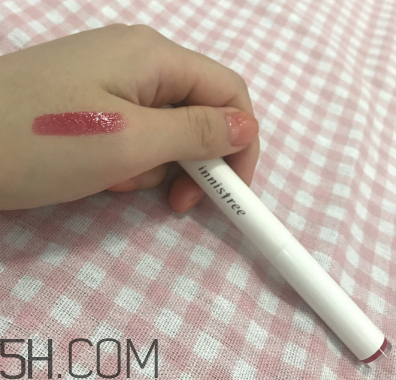 悅詩風(fēng)吟口紅孕婦可以用嗎？悅詩風(fēng)吟口紅安全嗎？