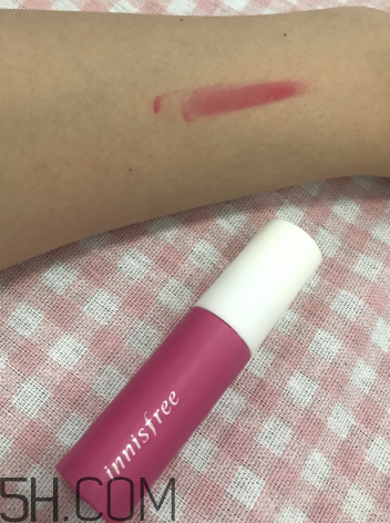 悅詩風(fēng)吟口紅孕婦可以用嗎？悅詩風(fēng)吟口紅安全嗎？