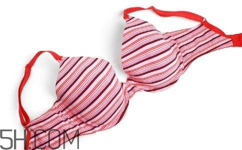 不合適的胸罩有哪些危害？胸罩不合適有哪些弊端？