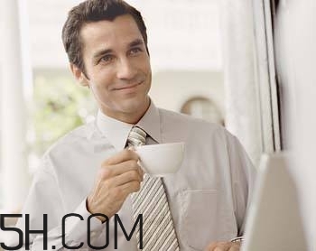 肛裂患者如何護(hù)理？肛裂患者有什么注意事項(xiàng)？