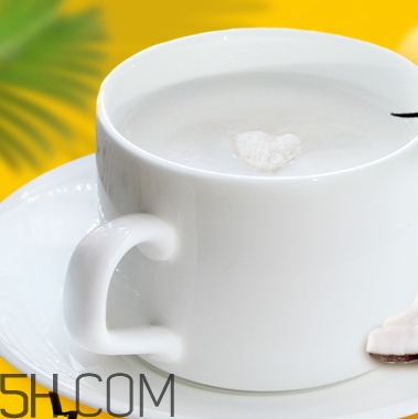 椰子粉結(jié)塊怎么回事？椰子粉結(jié)塊能吃嗎？