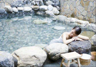 冬季泡溫泉有什么好處？冬季泡溫泉需要注意些什么？