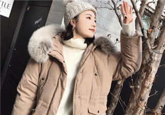 白鴨絨羽絨服保暖嗎？白鴨絨有味道怎么去味？