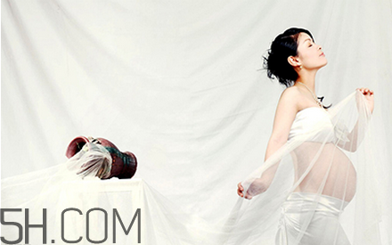 孕晚期的各種不適要怎么解決？關(guān)于孕期的傳言哪些是錯(cuò)誤的？