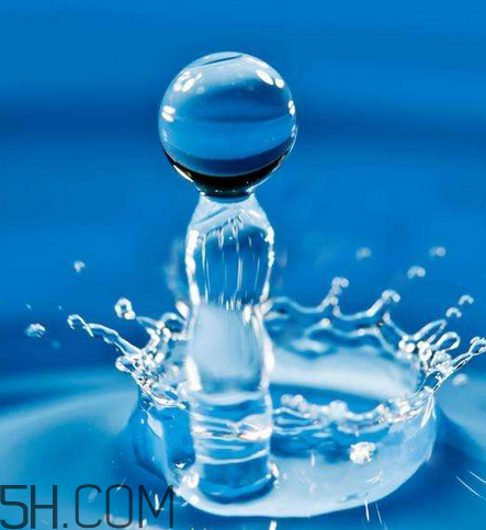 雙氧水是生理鹽水嗎？雙氧水是碘伏嗎？