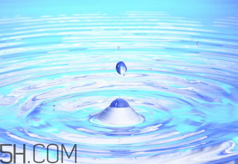 雙氧水是生理鹽水嗎？雙氧水是碘伏嗎？